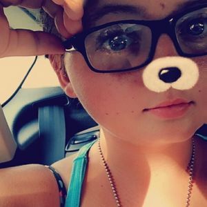 Meet your Posher, Lacey